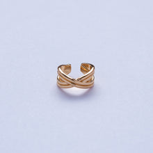 Load image into Gallery viewer, Union Ear Cuff - Gold